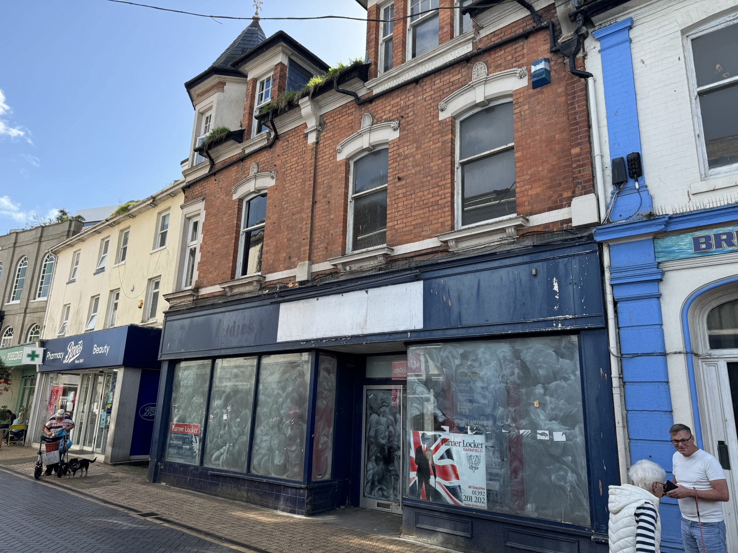 7-9 Fore Street Brixham TQ5 8AA