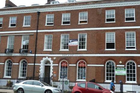 Good value office to let central Exeter