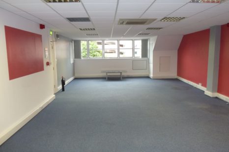 open plan city centre offices (2)